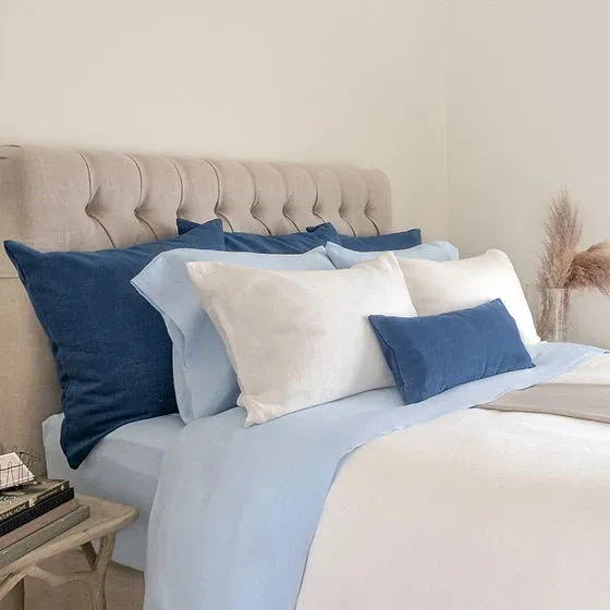 Avalon | Honeycomb 100% linen| COVERLET BY St Genève