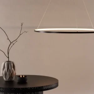 Pendelleuchte „Durban“ – Rahmen aus schwarzem Aluminium und LED-Leuchten