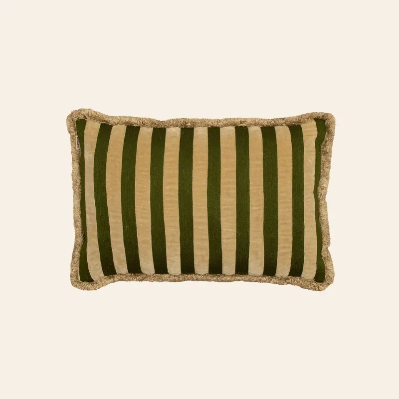 Kotabo sierkussen strepen met franjes - 40 x 60 cm - Olive oasis