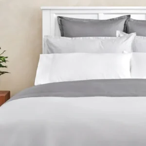 Renaissance Collection solid duvet cover #380