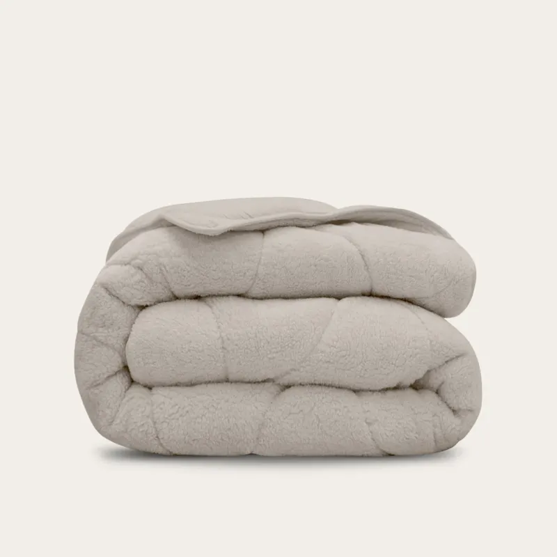 HappyBed Teddy dekbed taupe zacht en knus voor elk seizoen