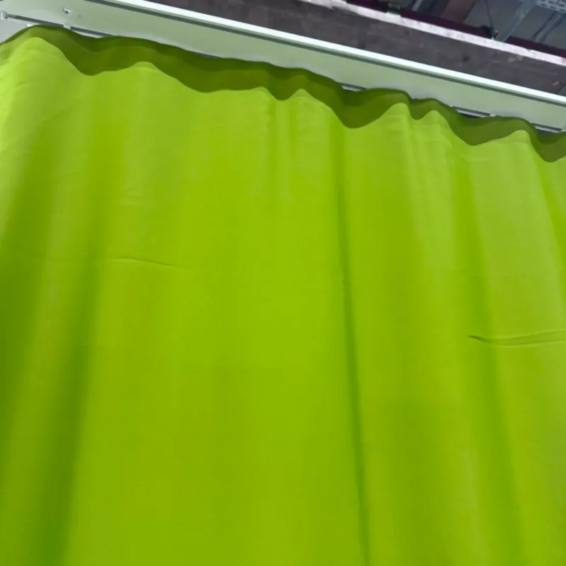 Gardine grün Satin 200x270 Verdunkler Vorhang Gebraucht