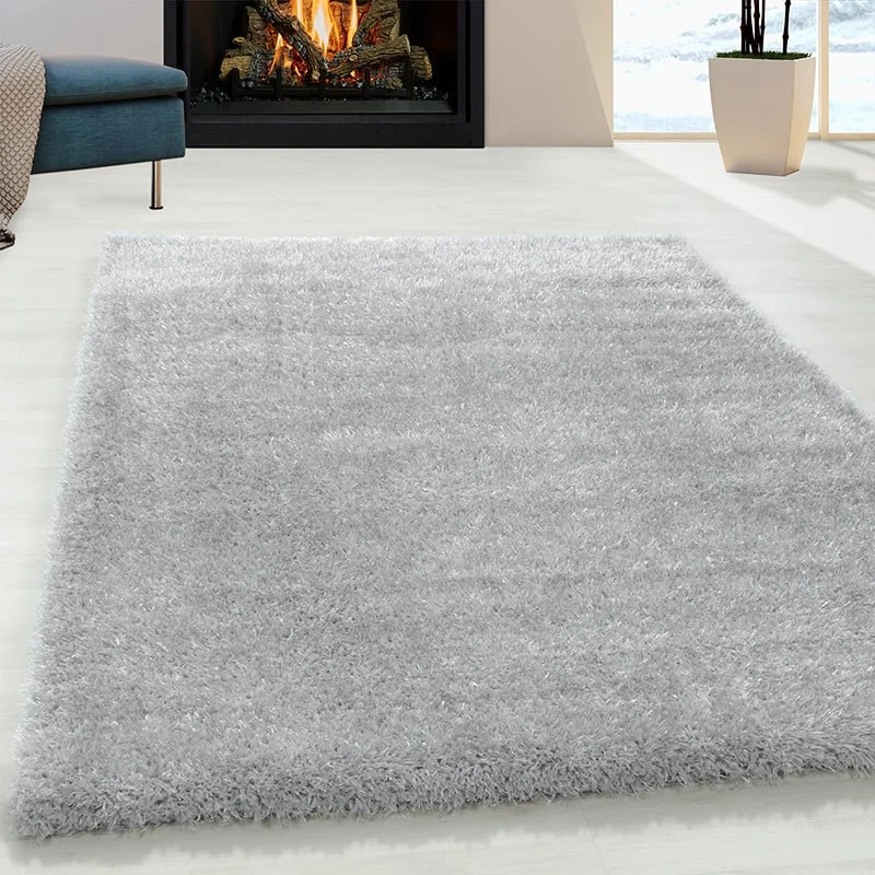 High-Pile Floor Rug - Blushy Light Gray