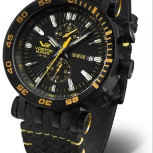 Herrenarmbanduhr mit schwarzem Zifferblatt, Chronographen-Optik und schwarzem Armband